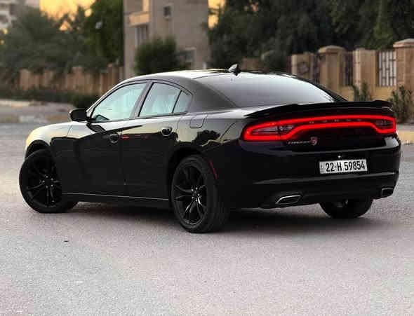 للبيع – دودج تشارجر SXT Plus موديل 2018 ( كلين ) 
السعر 24،000$
• المحرك: 6 سلندر
• اللون الخارجي: أسود
• الداخلية: جلد بلون (بيبي بلو) ضمان لمدة 3 سنوات
• المسافة المقطوعة: 94000ميل.
• وارد: كندي – كلين تايتل
• فتحة سقف
• شاشة كبيرة
• تشغيل عن بُعد
• مقاعد كهربائية
• عجلات قياس 20
• إضاءة زينون – شركة أزوز
• سقف روز رايز
• بصمات عدد 2
عنوان السيارة الانبار الرمادي 
السيارة باسم البائع تحويل مباشر 
رقم الشاصي :- 
2C3CDXHG4JH303165
للتواصل  الاتصال  على الرقم  فقط :- 
***********
———————————————— الرمادي
