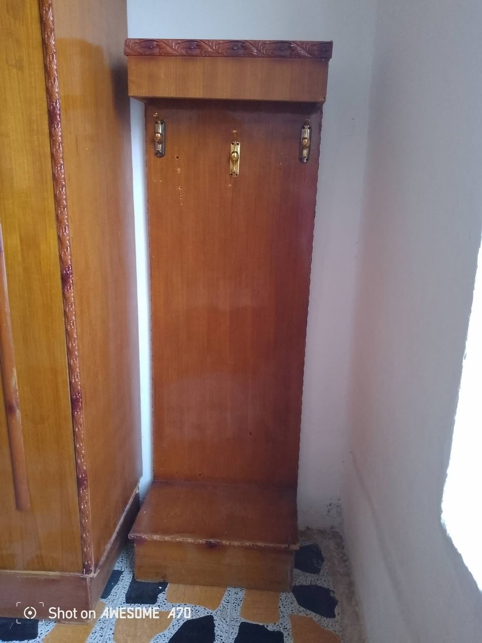 غرفه مستخدمه نضيفه نضافه 100بل 100 للحجز والاستفار رسلني خاص او على الوتساب وبيك خير وتتدلل ***********
