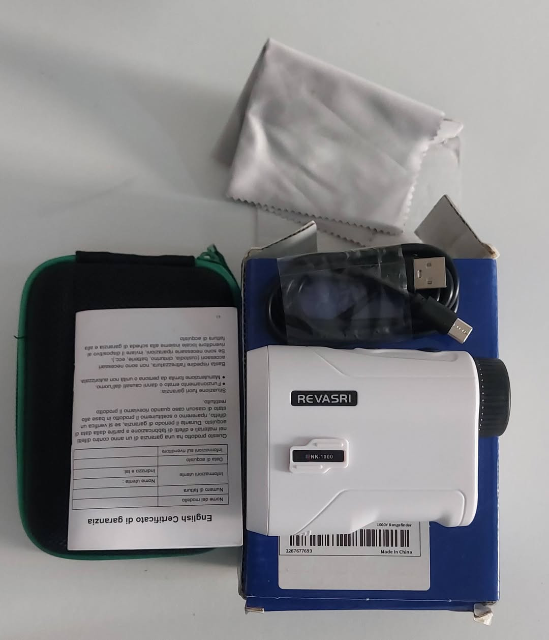 مقدرات مدى ٣ قطع. الابيض ١٠٠٠ متر البقية ٦٠٠ متر.
للعلم اغلبهن يقيسن ١٠٠-١٥٠ متر ازيد


**إذا كنت صاحب هذا الإعلان وتريد حذفه لأي سبب، رجاءا أرسل رسالة إلى الدعم الفني**