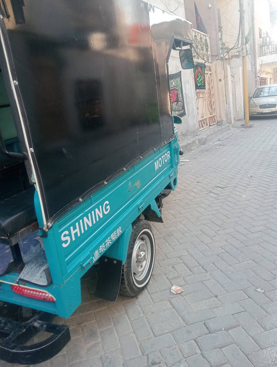 السلام عليكم شباب ستوته لبيع رقم المكان بغداد السعر 4 ملايين ***********
