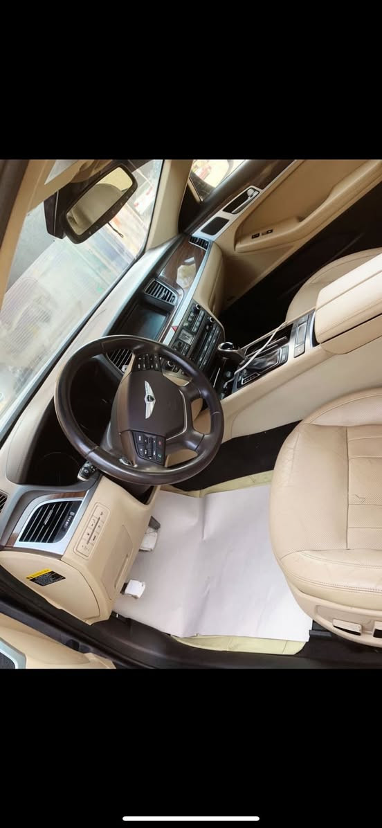 📌 للبيع – Hyundai Genesis G80 2016
🔹 الفئة: G80
🔹 الموديل: 2016
🔹 اللون: حبري (أزرق غامق)
🔹 الحالة: بدون أيرباك
🔹 مواصفات: فول تجهيزات 🔥
🔹 الضرر: مثل ما موضح بالصور
🔹 نوع الوقود: بنزين
🔹 الملكية: باسمي
🔹 العداد: (108الف ميل)
🔹 السعر: (148)
مكان السياره /كربلاء 
📞 للتواصل: (***********
