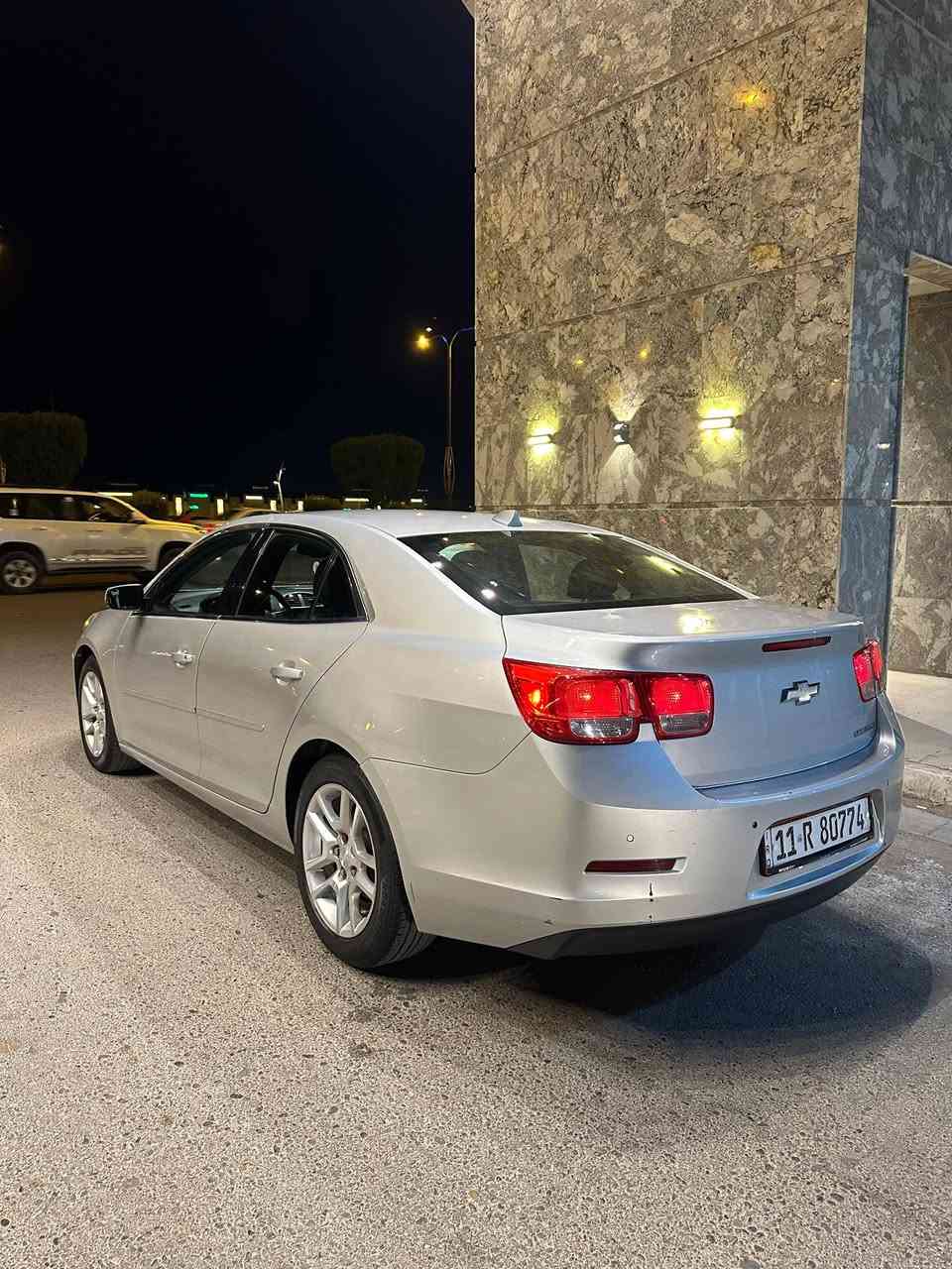 🚗 للبيع – شيفروليه ماليبو 2013 فئة LT امريكي
سيارة مرتبة جداً ونظيفة، استخدام شخصي ومحافظ عليها ✔️
🔴 بيع او امراوس حسب القناعه  

🔹 محرك 4 سلندر

🔹 سعة 2500 اقتصادي ومرغوب

🔹 رقم بغداد انكليزي بإسمي

🔹 شاشة كبيرة

🔹 تحكم بالستيرن

🔹 هاند بريك كهربائي (دگمة)

🔹 السيارة بحالة ممتازة

🔹 سيارة بيهة 3 قطع صبغ فقط بدون دواخل  باقي سليم

📍 مكان السيارة: الفلوجه

📞 للاستفسار خاص او الاتصال على الرقم: *********** 

السيارة حلوة ونظيفة وجاهزة للفحص
