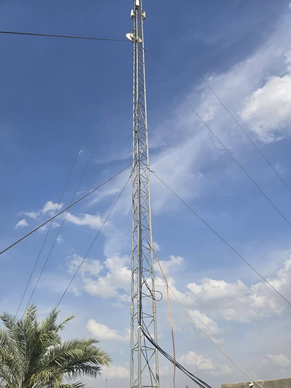 تم تفصيخ ونصب ١٨ م كربلاء.
***********
علاء
