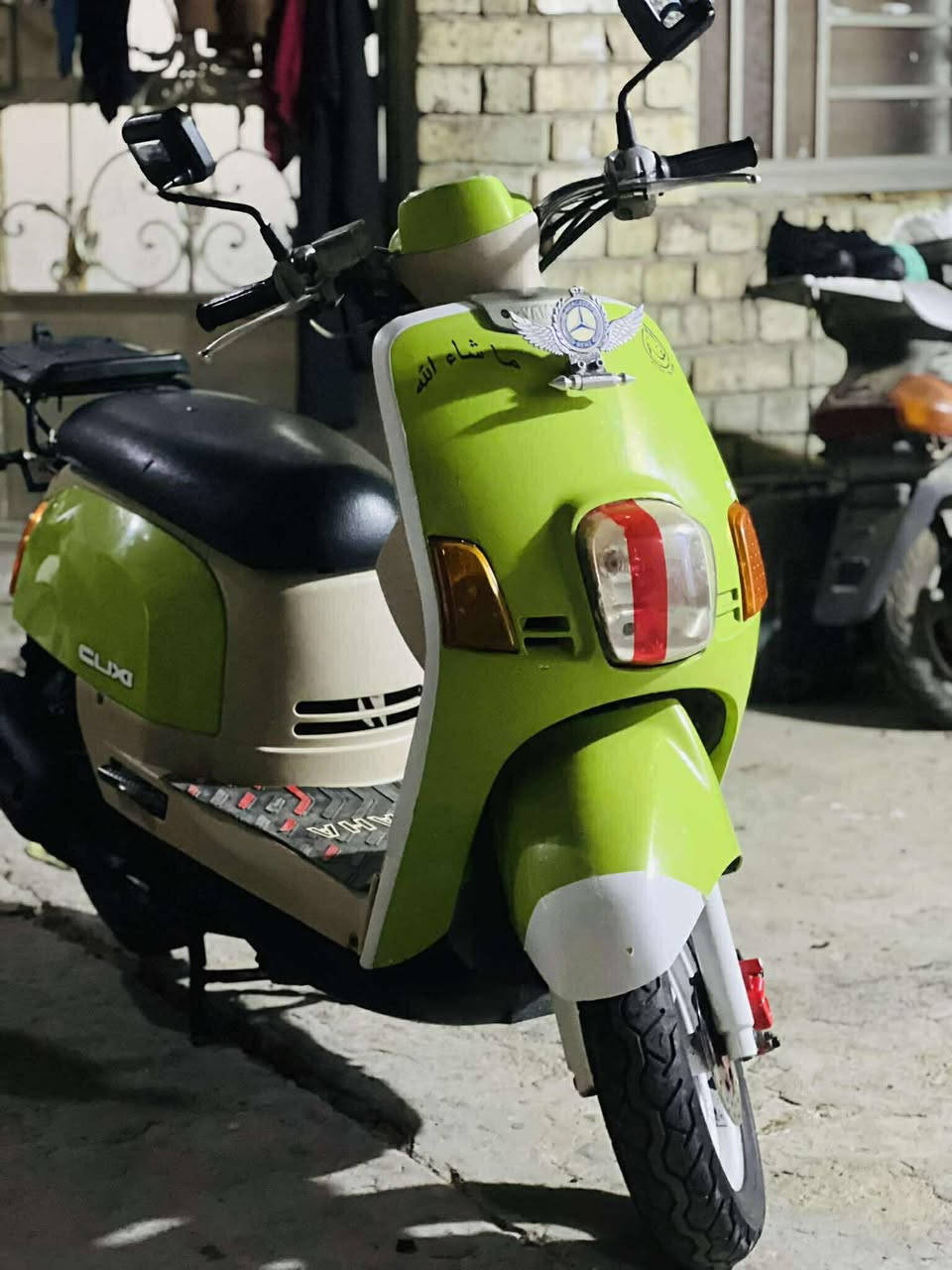 سلام عليكم دراجة للبيع كفالة عامة من لبرغي شرط مكينة تاكل الكاع لون تفاحي🍏وبيها دمام كامل وبيها ترتيبات بسيطة/السعر 800الف وبيها مجال للطيبين /رقمي/***********/العنوان/ بغداد مدينة الصدر شارع الاورفلي مقابيل صيدلية الفرسان
