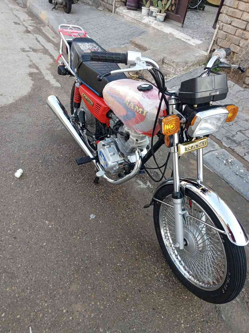 دراجه للبيع مكان كوت ***********
