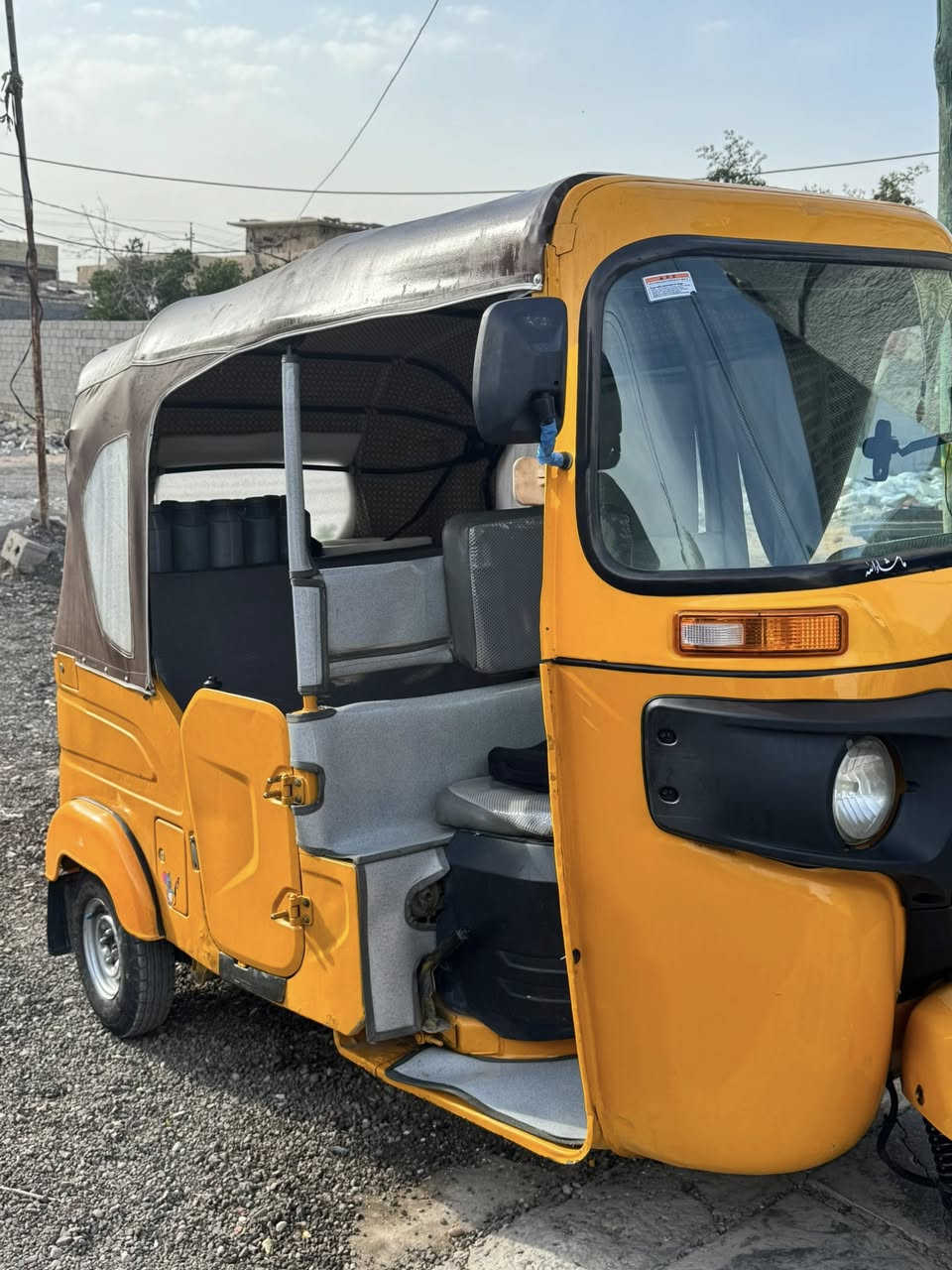 السلام عليكم تكتك موديل 21 التكتك مصبوغة عام مكينة خرسة رقم وسنوية التكتك معمرة مكاني بغداد مدينة الصدر السعر 7300 رقمي *********** متواجد ع الواتساب
