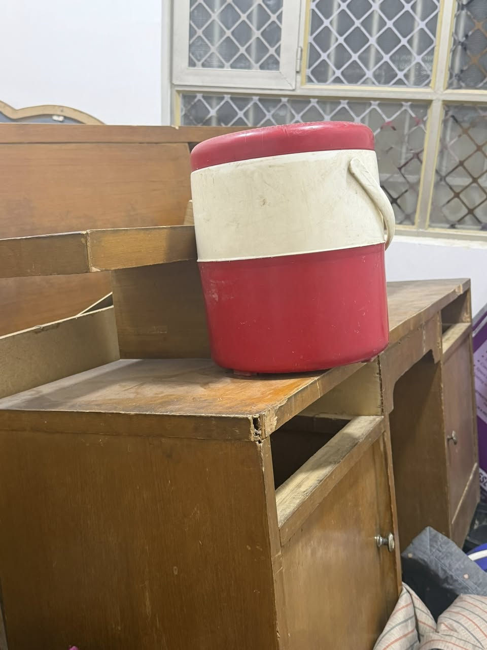 عندي هاذه دوشك وغرفه نجاره للبيع مستعجله ع بيعه لان انتقلت غير مكان ماعندي مكان اله تجي شوفه وتقيمه وبل عافيه عليك


**إذا كنت صاحب هذا الإعلان وتريد حذفه لأي سبب، رجاءا أرسل رسالة إلى الدعم الفني**