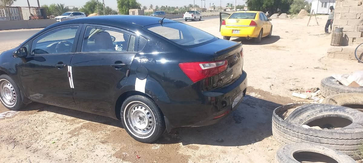 الجميع @ السلام عليك كيا ريو قادسية انكليزي موديل 2013 سيارة جاهزة كير مكينة حدادية تبريد تخم تاير كلة شرط السعر ب٦٨ وبيهة مجال قليل مكان السيارة ديوانية مالك ديوانية السيارة مكفولة من الضربة القوية بيهة مكانات صبغ للإستفسار اتصل ***********//*********** ابو جعفر
