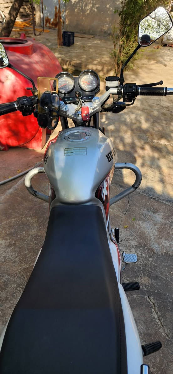 دراجة باندا 150 موديل 2023 سنويه بأسمي الواحات ما مستلمهن مكفوله من كلشي شرط بيها ملاحظات قليله  السعر  مليون و300 وبيها مجال بسيط للشراي


**إذا كنت صاحب هذا الإعلان وتريد حذفه لأي سبب، رجاءا أرسل رسالة إلى الدعم الفني**