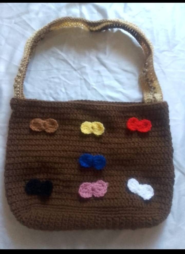 سلام عليكم اشتغل حياكة وھذا الصور الگدامکم کلهن شغلي والحمدللھ ☺


**إذا كنت صاحب هذا الإعلان وتريد حذفه لأي سبب، رجاءا أرسل رسالة إلى الدعم الفني**