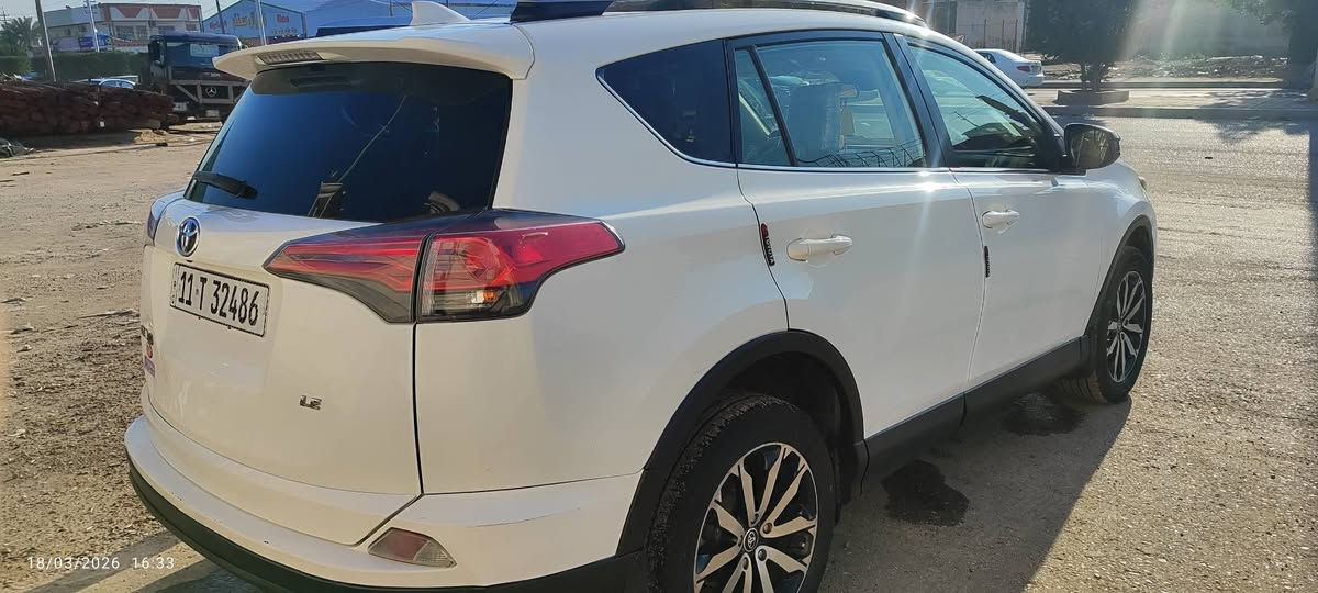 🔥 للبيع رف فور 2018 🔥
النوع: Toyota RAV4
الموديل: 2018
وارد: أمريكي 🇺🇸
المحرك: 2.5
قير: أوتوماتيك
الدفع: (أمامي / رباعي – حسب سيارتك)
الممشى: (اكتب الرقم)
الحالة: (/ حادث بأمريكا)
✨ المواصفات:
شاشة
كاميرا خلفيه 

💰 السعر: (160) قابل للتفاوض
📍 الموقع: الفلوجه 
📞 رقم الهاتف: (***********/***********)
