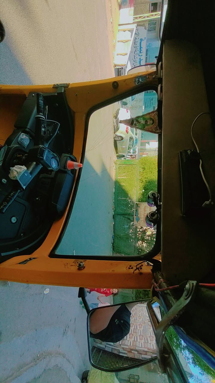 السلام عليكم تكتك موديل 22 شهر الرابع تكتك بسمي مرقم تكتك بيه نواقص بيه كلجات وببنات مال ستيرت تكتك خير من الله تكتك بيه شوي جوه البكليت راجع عل حار (***********) سعر 6800 .تكتك بدون سوبايه    دمام ومسجل وياه 💗
