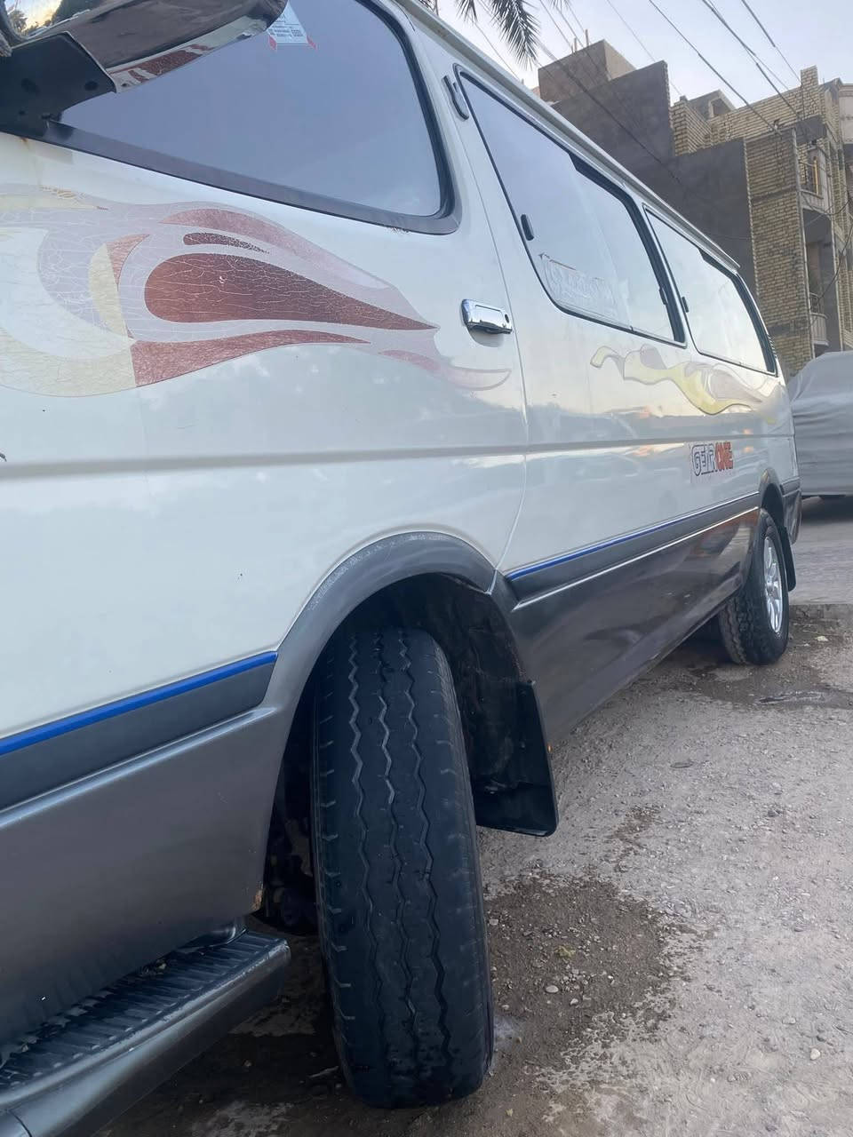 السلام عليكم فتون الوان موديل 14 موصليه سياره جاهزه جديده بمعنى الكلمه سياره شركه لا ضربه ولا صبغ كفاله موصليه سنويه عظم عاج بغداد المدينه سعر اتصل وتدلل رقم الهاتف ***********
