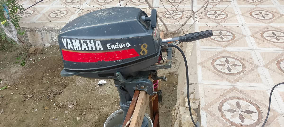 مكينه 8ياماها للبيع گير مفتوح مبدل بيه بشاره محرك مامفتوح العنوان بصره أبي الخصيب  حمدان شارع الروميه رقم النقال (*********** ) السعر 600 ملاحظه المكينه بروانه سيل بروانه جديده مع الشكر والتقدير
