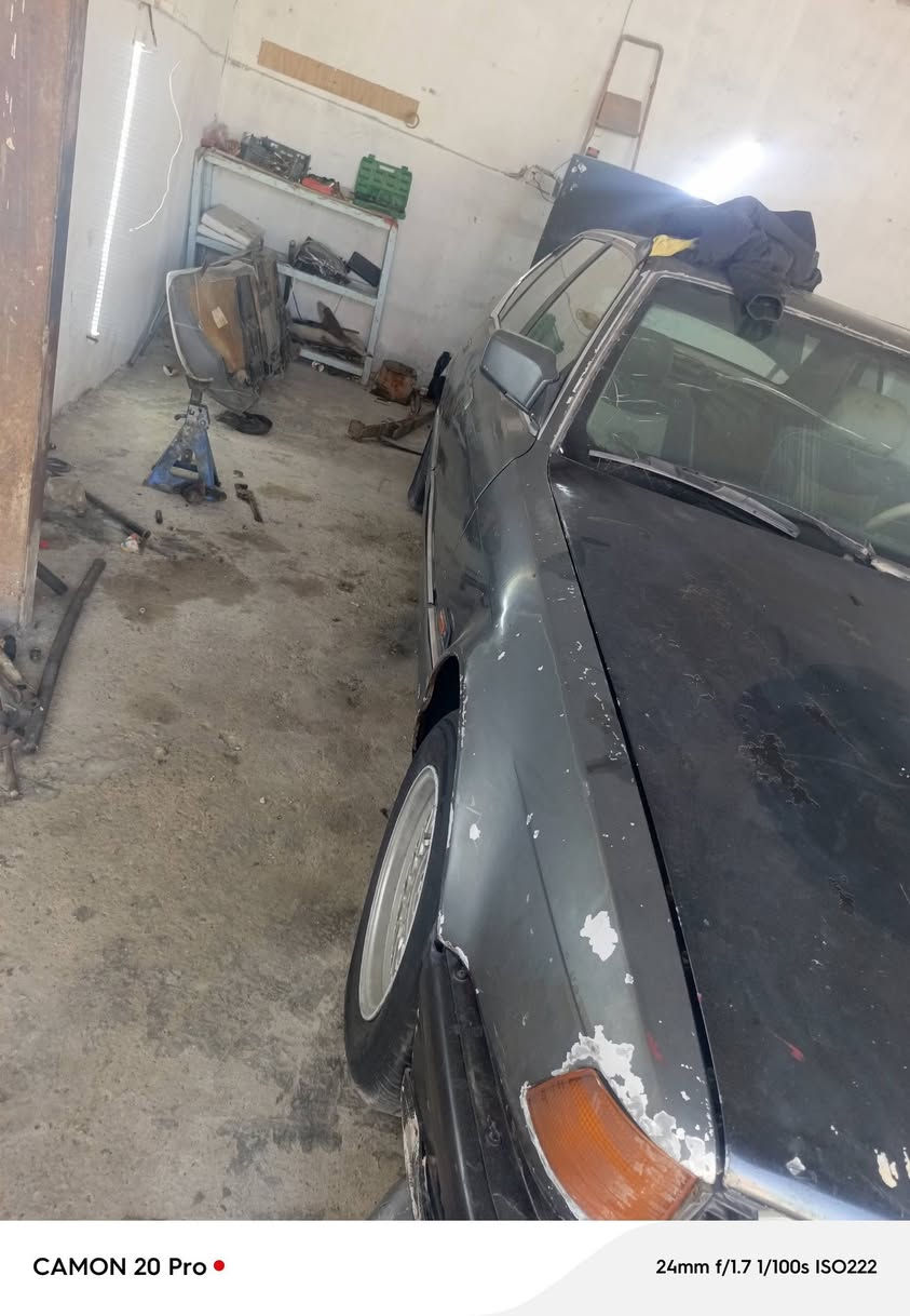 سلام عليكم بي ام ٧٣٥ محرك بلاد ٦ سلندر رقم صلاح الدين سياره مكفوله گص و اصوليات وتحويل و ضربه القويه 

ملاحظه 
ابيع سياره گير گايم بي بس نمره البگ ما يحرك ليگدام 
السعر ٢٠ وبيها مجال الاستفسار الاتصال وأنه خادم 
*********** بي واتساب
