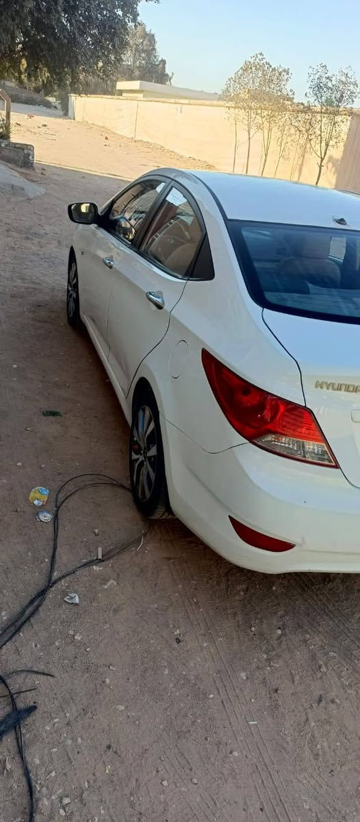 اكسنت مديل 13 بغداد باسمي مكاني كربلاء حي الميلاد خليجي محرك 1600 بيهه سونار محرك بي صوت بدون تنقيص *********** السعر 88
