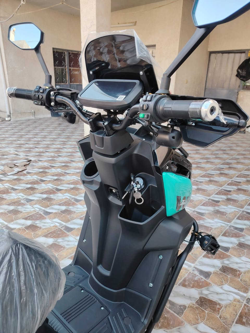 دراجة اباتشي للبيع موديل 26 استخدام قليل  كَير اربع سرع ونظام سبورت وشاشة اعطال وباقي الموصفات معروفة
 ***********
السعر مليون و100 وبيها مجال بسيط.
