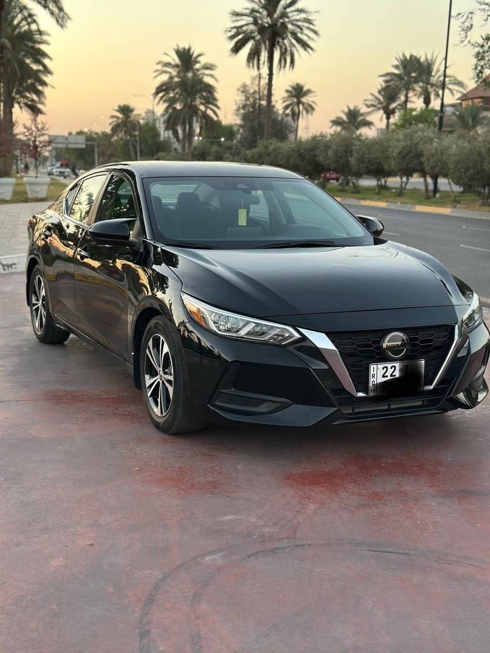 سلام عليكم للبيع نيسان سنترا
نيسان سنترا موديل 2023  فئة SV ماشيه 15 ونص الف ميل
مكينه 2.0L رقم اربيل الجديد تحويل مباشر للمشتري

المواصفات 🔰

فول رادار أمامي + جانبي + خلفي + تحديد مسار + كاميرا
تبريد النيسان معروف + شاشة + مواصفات SV معروفه 
كشنات الاماميه والستيراً تدفئه 
صور الحادث  والسونار مرفقه صبغ نص بنيد وتبديل جاملغ نفس الون 
السياره معروضه ب 146  وبيها مجال للشراي 
حادثها سطحي بدون دواخل بدون ايرباك 
 مكان السياره / بغداد - العطيفية
- ‏***********
