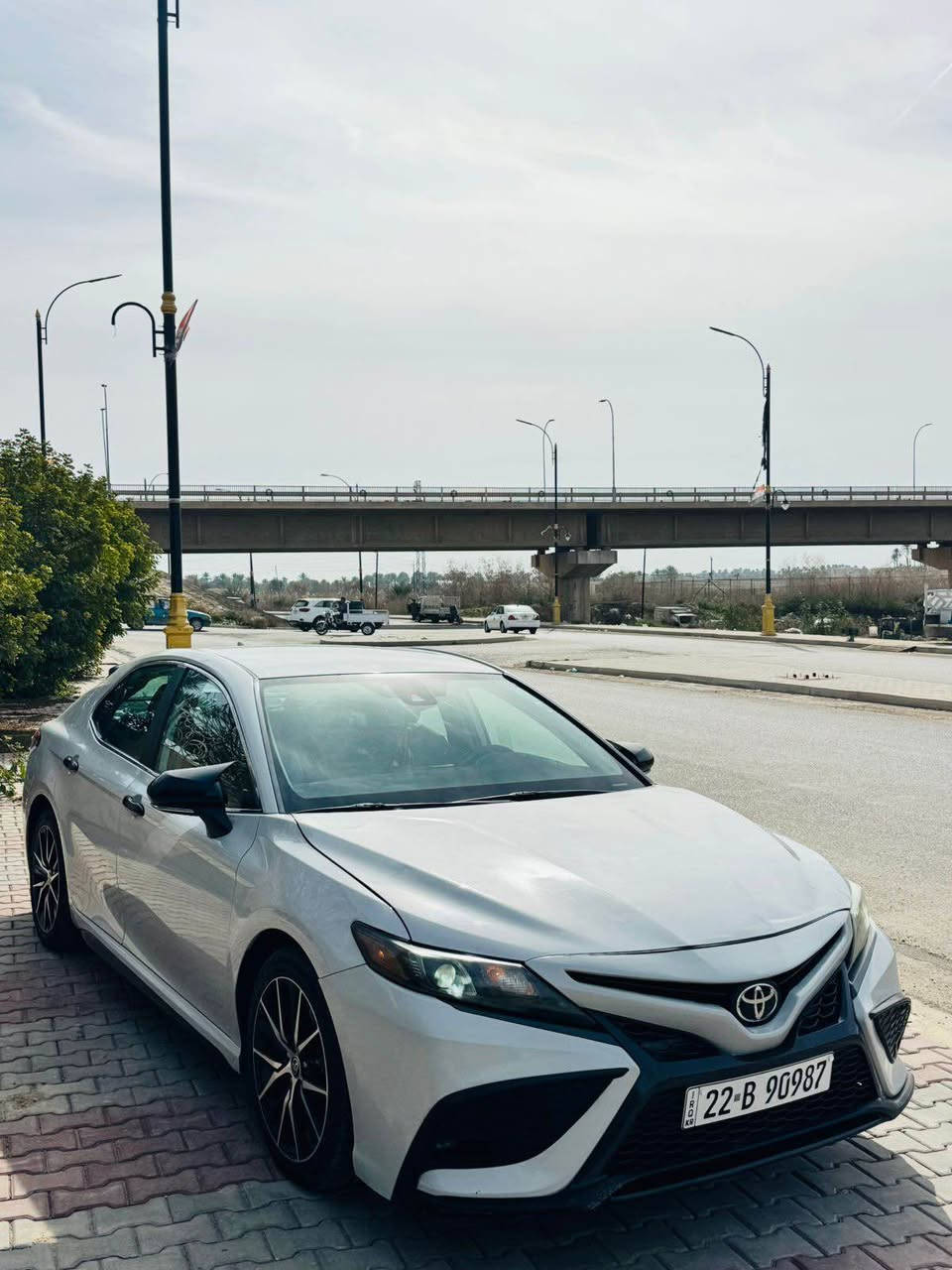 السلام عليكم كامري موديل ٢٠٢٢ مواصفات se معروفه مواصفاتها لون مميز سموك تخم تاير جواها جديد كير ومحرك شرط هزه وبراد وسنويه جديده مكفوله من صبغ وتبديل رقم اربيل دولي  تحويل ثاني يوم ماشيه ٦٧ ك 
السعر ٢١٢ وبيها مجال للشراي مكان السياره صلاح الدين الضلوعيه للاتصال *********** سامراء, صلاح الدين
