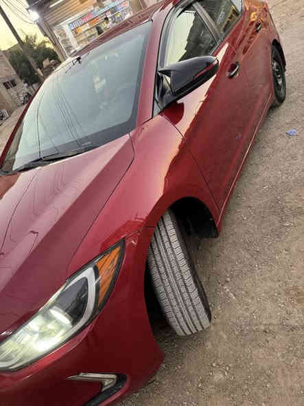 السلام عليكم 
النترا 2018 وارد امريكي 
حادثها بنيد مبدل فقط بدون دواخل لغود شواصي الباقي كلها ليبل واحد 

محرك 2000 دوش مكينه خير من الله 

كير اي تي 6 نمر 

مواصفات se

شاشه. اصليه 

لد زنون شاشه اندرويد 

مثبت سرعه كروس 

3 انظمة قياده يكو سبورت نورمول 

تحكم ستيرن جيهتين 

كامره خلفيه 

تدفئه تبريد خير من الله 

سنويه وهزه جديد 2030   

 رقم اربيل الجديد بسمي شرط تحويل 

تخم تاير جديد و ويل جديد سياره جاهزه 

موجوده صور الوارد و سونار 

حادث جاملغ فقط امامي 

مكان بغداد الغزاليه الهياكل أو ديالى جديدة الشط
***********واتساب
