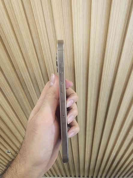 مكفول من التصليح والفتح ضمان المحل 10 ايام استبدال او استرجاع
16 بروماكس عربي شرق اوسط 256G بطاريه 90% 
بدون كارتون ،،، السعر 1.280  
العنوان .. بغداد / الامين الثانيه ،، مكتب القسور ستور للموبايل 
 واتساب ،، ***********
