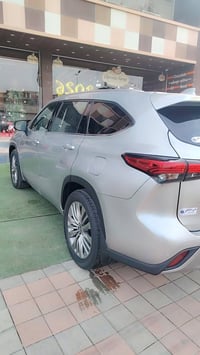 هايلاندر بلاتينيوم • ٢٥٠٠ تيربو • حادث وصبغ