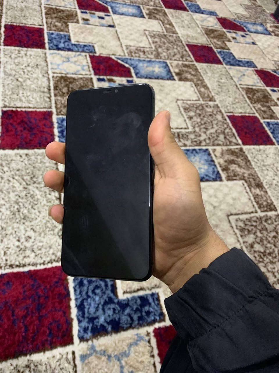 السلام عليكم ايفون 11 برو ماكس ذكرا 64 بطاريه 71 اصلي مبدل بس شاشه3خيارات فيس أيدي فاصل جهاز حيل نضيف سعر240 بي مجال قليل موقع موصل ايسر حي القدس
***********واتس
