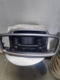 شاشات اصلية • برادو • سورنتو