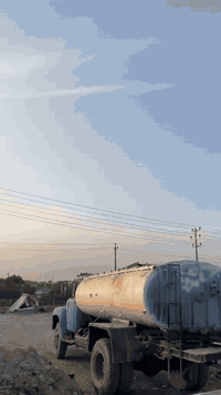 السلام عليكم اخون ستوته موديل 2012 ستوته مداور من الوكيل بس بيه نقص ورقه مفتوحه : السعر 800 وبيها مجال رقم ***********
