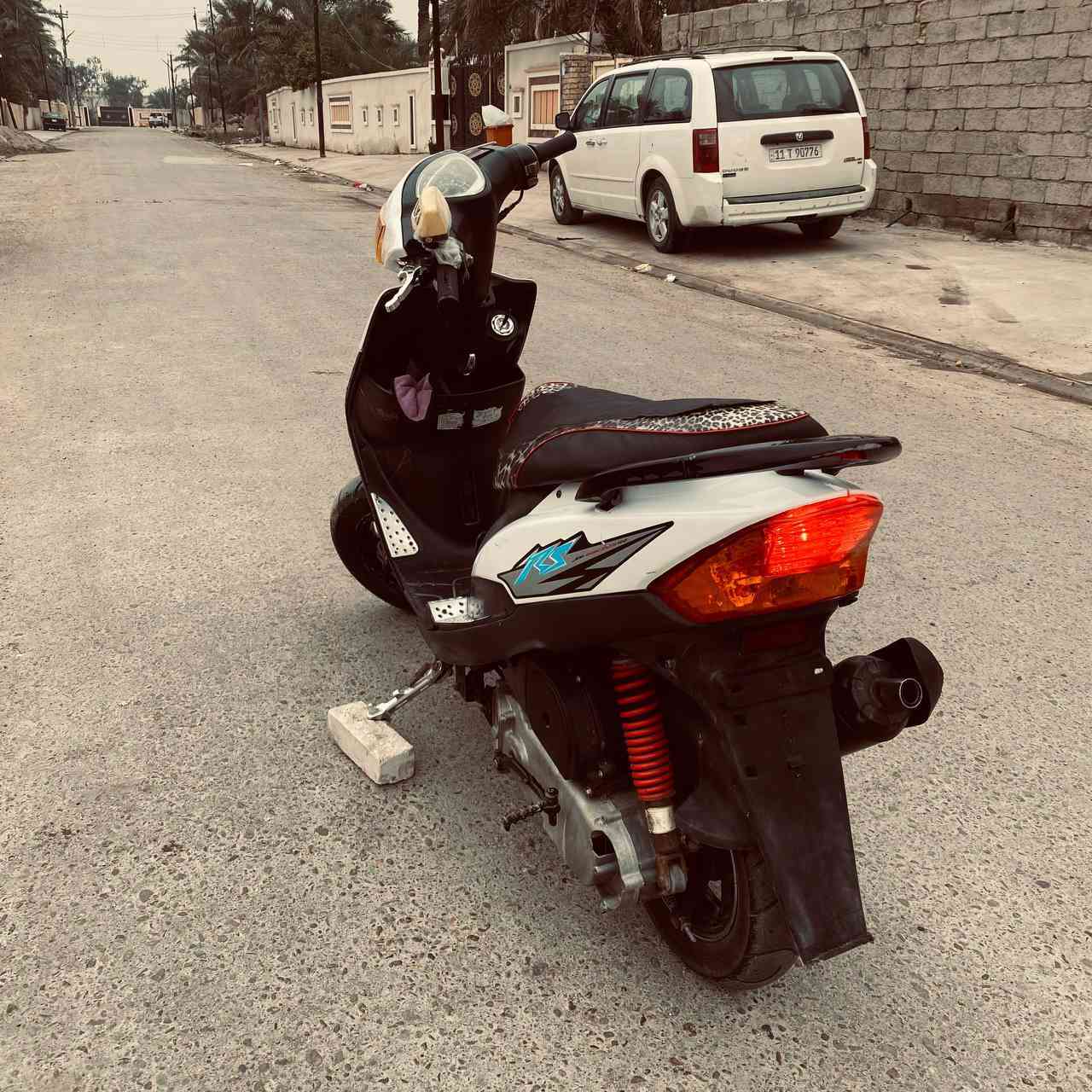 دراجة ماكس عدله 120 شغاله سلف وهندر
مكينه 55 دراجه خرسه شلعه ومعدل شك لكاع
لايت شغال بك لايت شغال سلف 55شغال بريكات شغاله
دبلات شغاله تايرات جدد وياله رياضي
صالنصه اف ام رياضي
قبق فلاوين RGSفضي
تعلاكة RGSفضي
دشلي كيلو متر رياضي فضي
ستاند صفح RGS فضي
يدات بريك فضي
دراجه خير من الله شوفة عينك
سعر 500 مكاني بغداد الشعب بوب شام
متواجد خاص واتصال ***********
ورحمة الولديك مو شراي لا تضل بس تعامل وتعبني بغداد, العراق
