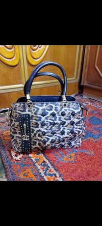 أغراض • جديدة • سعر خاص