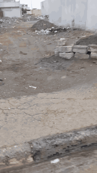 مكتب الحمزة للعقار
قطعة ارض معروض للبيع مساحتها 200 م  في حي العسكري 
لاتصال والاستفسار 
***********
***********
