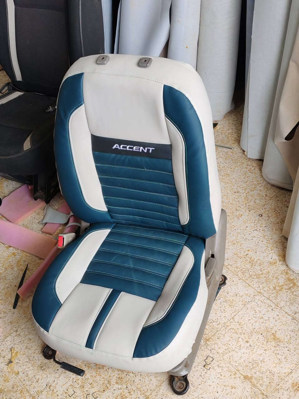 تغليف مقاعد اكسنت مرحبا بيكم.                                         📞0662241972 اتصل عل رقم هاتف  للحجز


**إذا كنت صاحب هذا الإعلان وتريد حذفه لأي سبب، رجاءا أرسل رسالة إلى الدعم الفني**