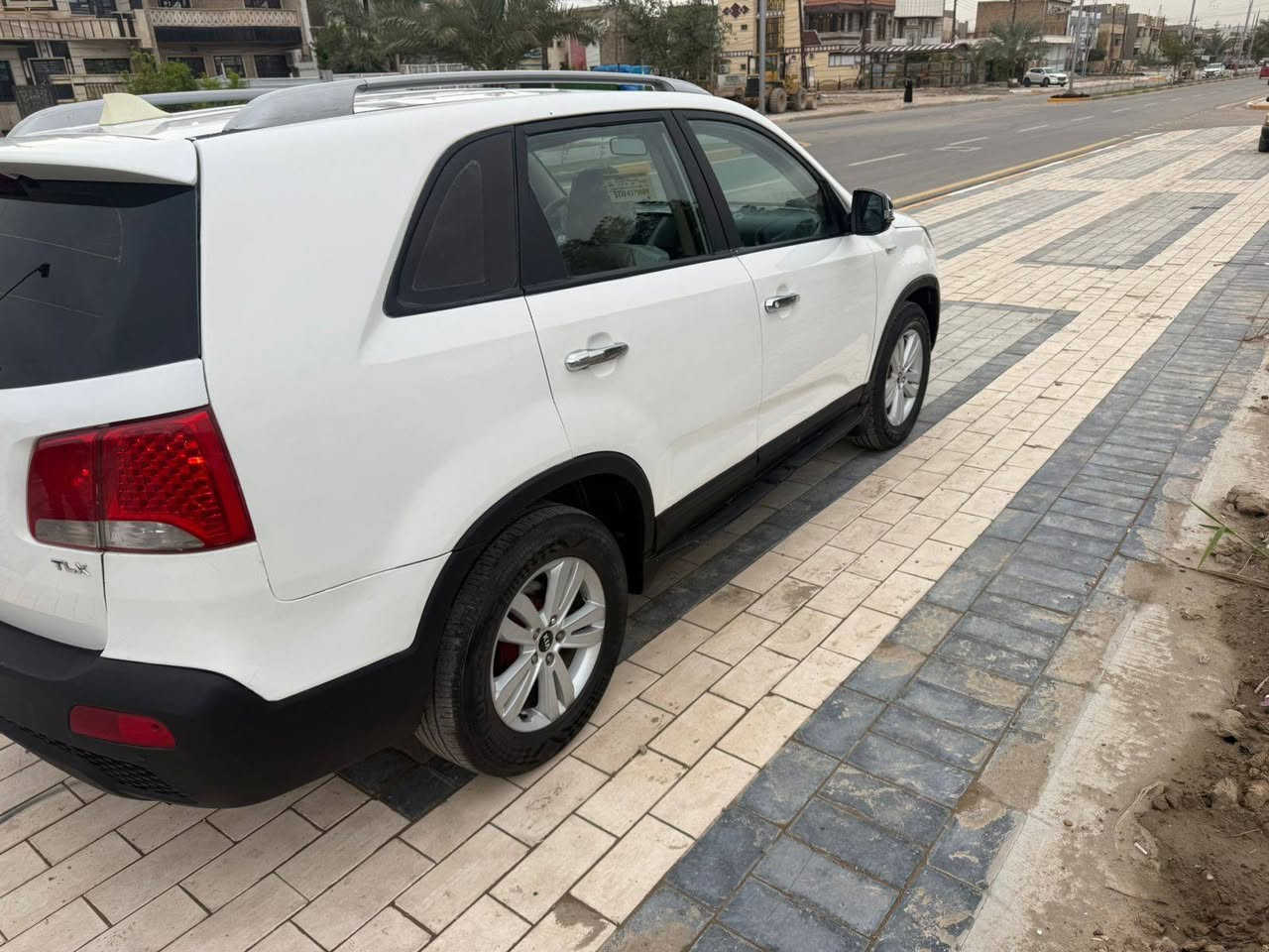 كيا سورنتور خليجي موديل 2011
محرك 2400دوش 7راكب كشنات جلد طبيعي
تبريد 2 قطع حداديه صدر جديد تخم تاير ياباني
سياره جاهزه بيها مكانت صبغ
ابيع حزام الغود شواصي مكفولات
سعر129وبيهامجال عنواني بغداد
الدوره***********
