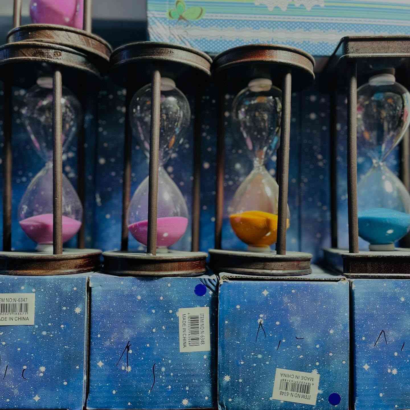 ساعة رملية ⌛️ اطار خشب بتصميم السوق الذكي | Smart Market
📦 كل اللي تحتاجه تحت سقف واحد!
⚡ أجهزة كهربائية | قرطاسية | ألعاب | هدايا | فنون وأعمال يدوية
🛒 جملة ومفرد - جودة وأسعار تناسب الجميع
🚚 توصيل لكافة محافظات
الفيس بوك: السوق الذكي
الإنستجرام: alsouq_althaki
واتساب :***********دائري ومربع 
توفرت ب حجمين 
الحجم الصغير قياس 5 دقائق السعر 6000 💵
الحجم الكبير قياس 60 دقائق السعر 9,000 💵
السوق الذكي | Smart Market
📦 كل اللي تحتاجه تحت سقف واحد!
⚡ أجهزة كهربائية | قرطاسية | ألعاب | هدايا | فنون وأعمال يدوية
🛒 جملة ومفرد - جودة وأسعار تناسب الجميع
🚚 توصيل لكافة محافظات
الفيس بوك: السوق الذكي
الإنستجرام: alsouq_althaki
واتساب :***********
(توصيل لجميع محافظات العراق)
للاستفسار ارسل رسالة للصفحة💌
#هدايا #قرطاسية #مكتبة #العاب_أطفال العاب_ذكاء جورنال_أفكار كتب
