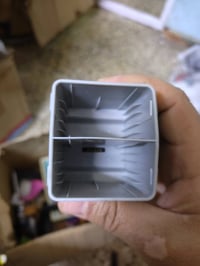 شاحنة بطاريات • ادرون