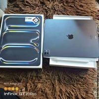 ايباد M4 • ١٣ انش • بطارية ١٠٠