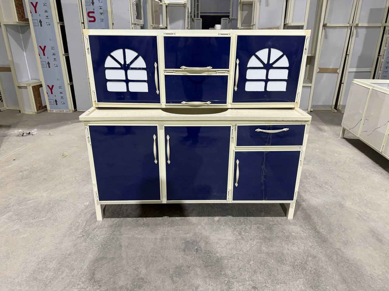 سنك مع ملحق قياس متر ونص  المغسله مرمر 
 السعر 180


**إذا كنت صاحب هذا الإعلان وتريد حذفه لأي سبب، رجاءا أرسل رسالة إلى الدعم الفني**