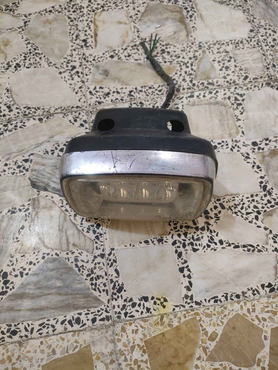 سلام عليكم شباب راسطه للبيع + لايت او جوزه كلهن غراض اربعه گير الي يريدهن يجي خاص او بيه خير او يدلل مكاني نجف


**إذا كنت صاحب هذا الإعلان وتريد حذفه لأي سبب، رجاءا أرسل رسالة إلى الدعم الفني**