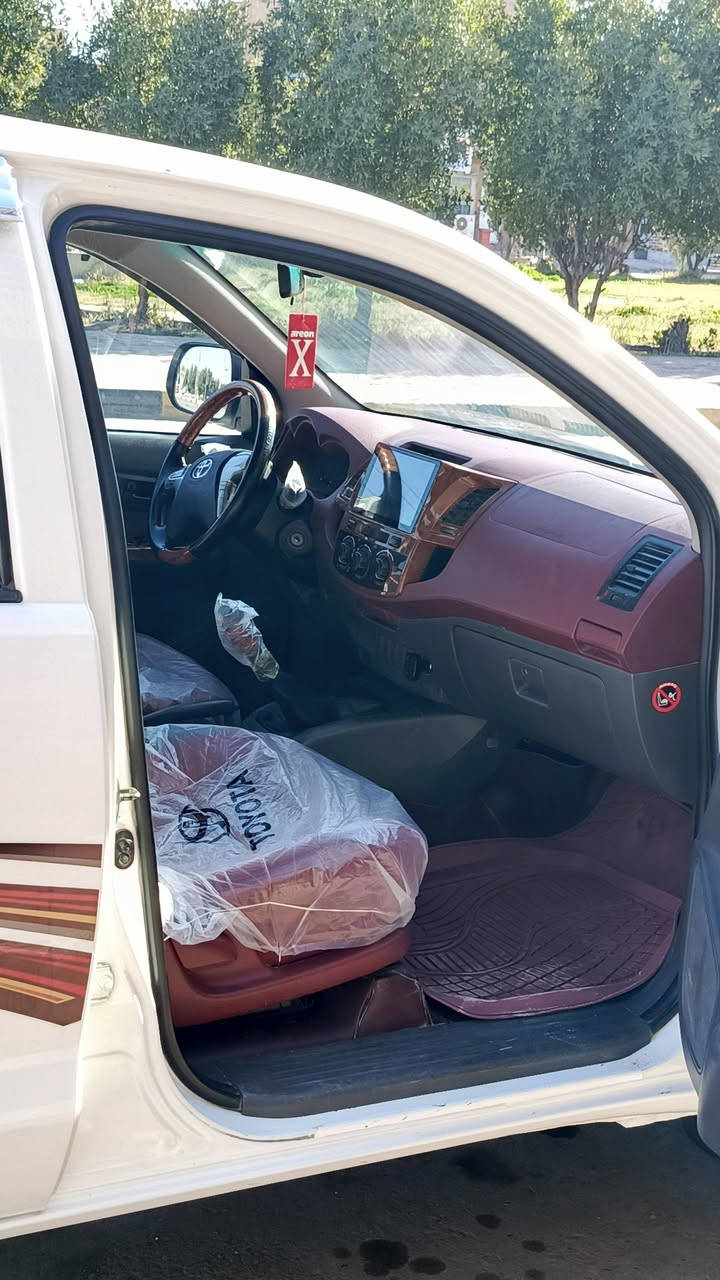 هايلوكس موديل 2014 كير عادي 
مكفوله كفاله عامه ماعدى بارد بسيط 
رقم واسط 
تحويل مباشر مكينه بلاد مامفتوح 
شاصي 19 
اتصل ***********
السعر 190 وبيهة مجال
