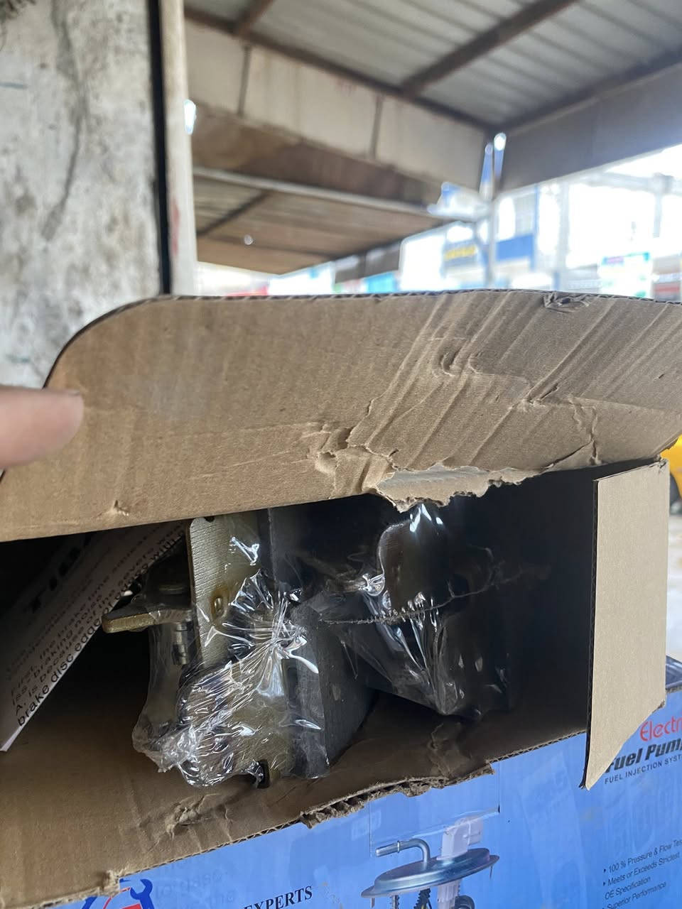 بنزات فوتون صيني درجة اولى تخم كامل امامي خلفي المكان حلة السعر  20 واصل داخل الحلة ***********
