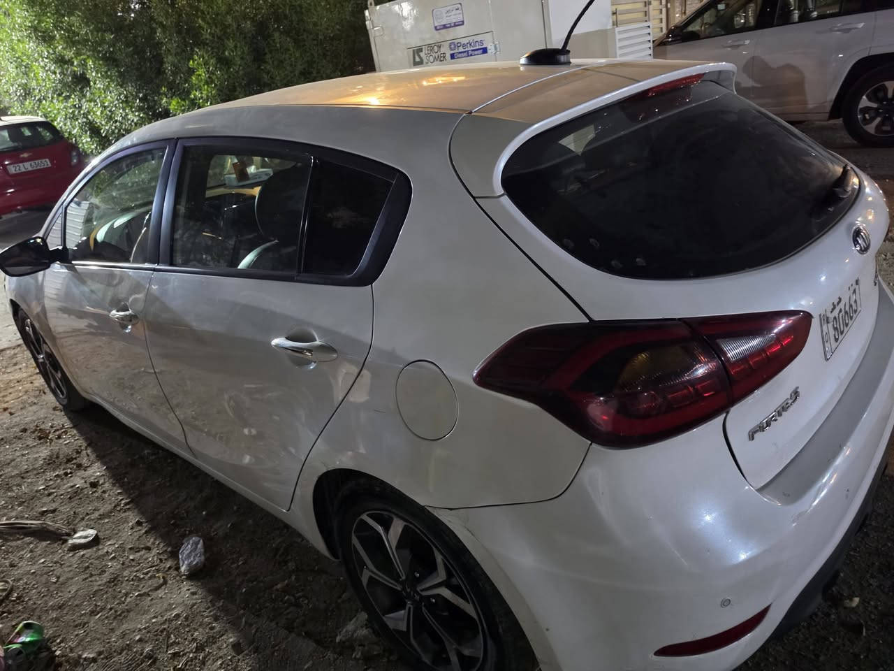 السلام عليكم 
للبيع اقسااططططط 
حسب لمقدمه والشهريه 
فورتي 2018هاج باك sxt
حادثهة قبق الجنطه
 بجم كبس 
بدون ايرباك 
محرك كفاله 
كير كفاله 
تبريد كفاله 
صدر كله جديد مشدود
ادامه كامله للسياره 
(بلكات نوزلات مجاول جويتر حساسات ) كلهة ادامه كامله
السياره جاهزه للاخير مابيه نقص
مواصفات السياره 
بصمه تشغيل وابواب 
كامره 
حساسات 
فول تحكمات 
تدفئه وتبريد بل كشنات 
مري شفط ونقط عمياء 
كشن خزن ميموري
كشن كهربائي 
نضام صوت simدمام قوي 
وبعد هواي مواصفات ثانيه 
للاستفسار اتصال 
***********
***********
مكاني بغداد
