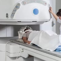 عرض خاص...سعر الفحص الرنين والمفراس.ب. 75000الف فقط..استلام النتاﮱج وا...