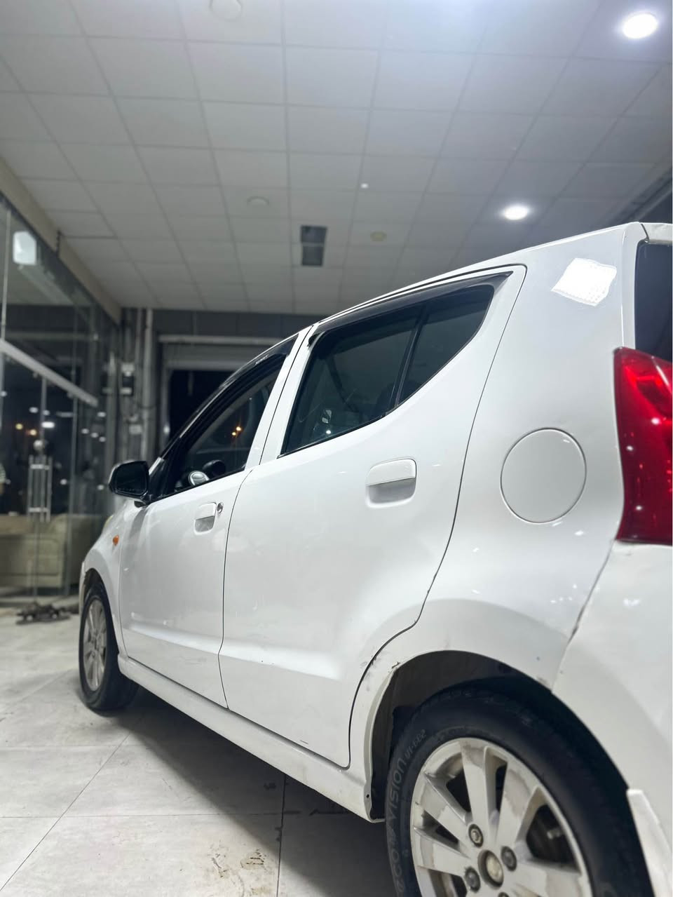 Suzuki celerio
Model 2014 
گێڕ تۆماتیک 
رەقەم هەولێر 
سەنەوی کۆنە 
١ چاملغی پشت سبوغ 
کەمەک تعدیل هەیە 
بێ ناوگرتن بێ ئێڕباگ 

نرخ / 59 $ وەرەقە و مەجال أربيل, العراق


**إذا كنت صاحب هذا الإعلان وتريد حذفه لأي سبب، رجاءا أرسل رسالة إلى الدعم الفني**