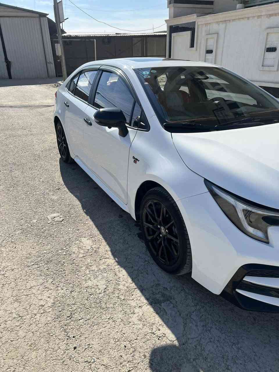 سلام عليكم كورلا هايبرد موديل ٢٤ 
سياره كفاله عده شخطين بالدعاميات 
GR اربع كامرات
ماشيه ٢٥
السعر ٢٥٥٠٠
استفسار اتصل 
***********
