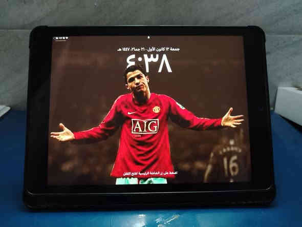 سلام عليكم 
أيباد 9 
ذاكره 64 
جهاز نضيف ما بي اي شي 
ما داخل تصليح ما مفتوح 
جهاز جديد مثل ما واضح بل صوره 
ويا كارتونته وشاحنه وكيبل 
مكان نجف سعر 270.وبي مجال للشراي
رقم *********** ما بي واتساب 
متواجد ماسنجر
