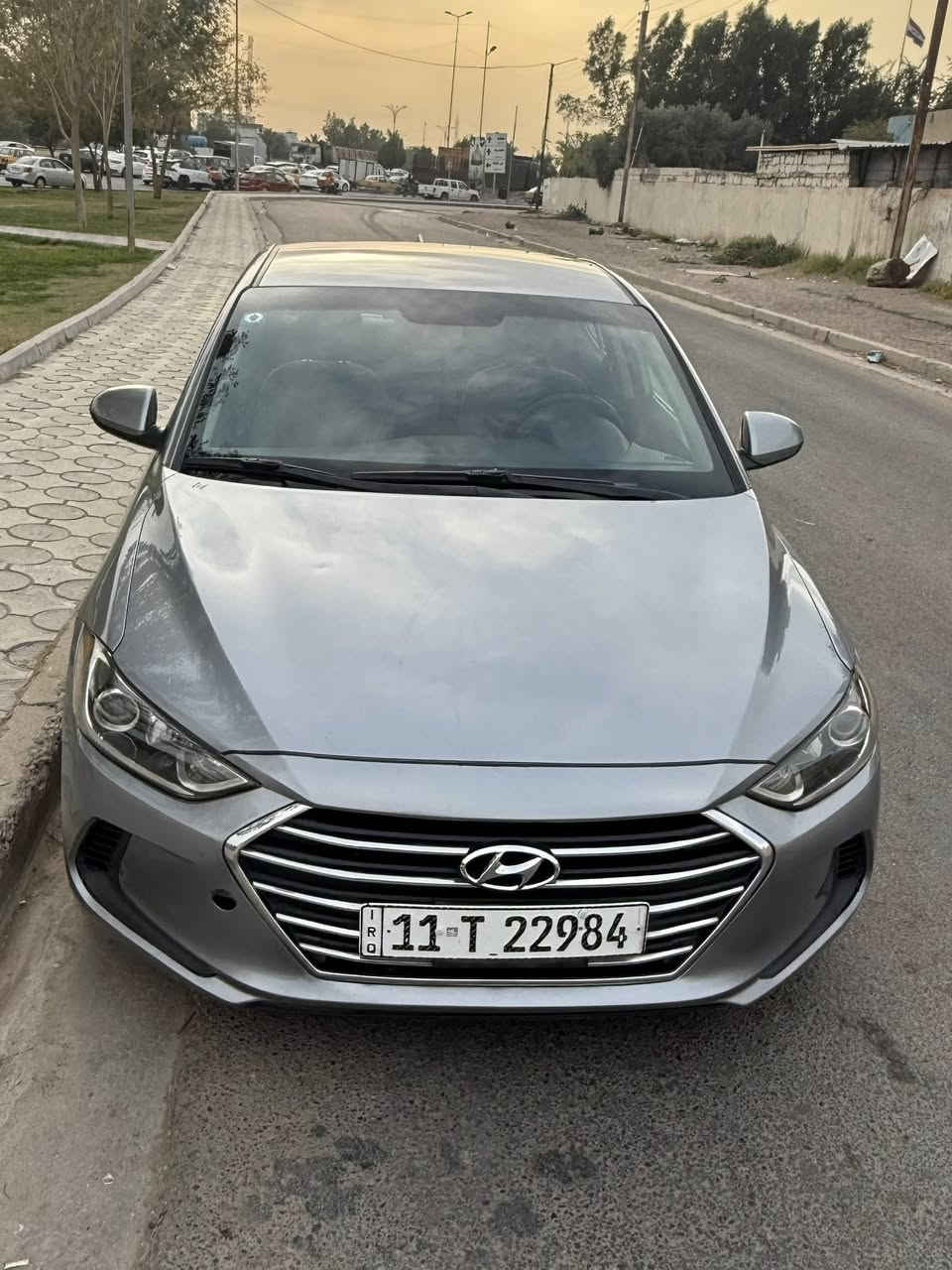 السلام عليكم النترا وأرد امريكي2017 رقم بغداد الجديد سيارة جديده كير مكينه تبريد صدر امامي خلفي كله مكفول تخم تاير جديد باتري جديد حادثها جاملغ خلفي وقبق جنطه  
السياره ليبل واحد ماشيه136
مكان بغداد السعر 117
للاتصال ***********
