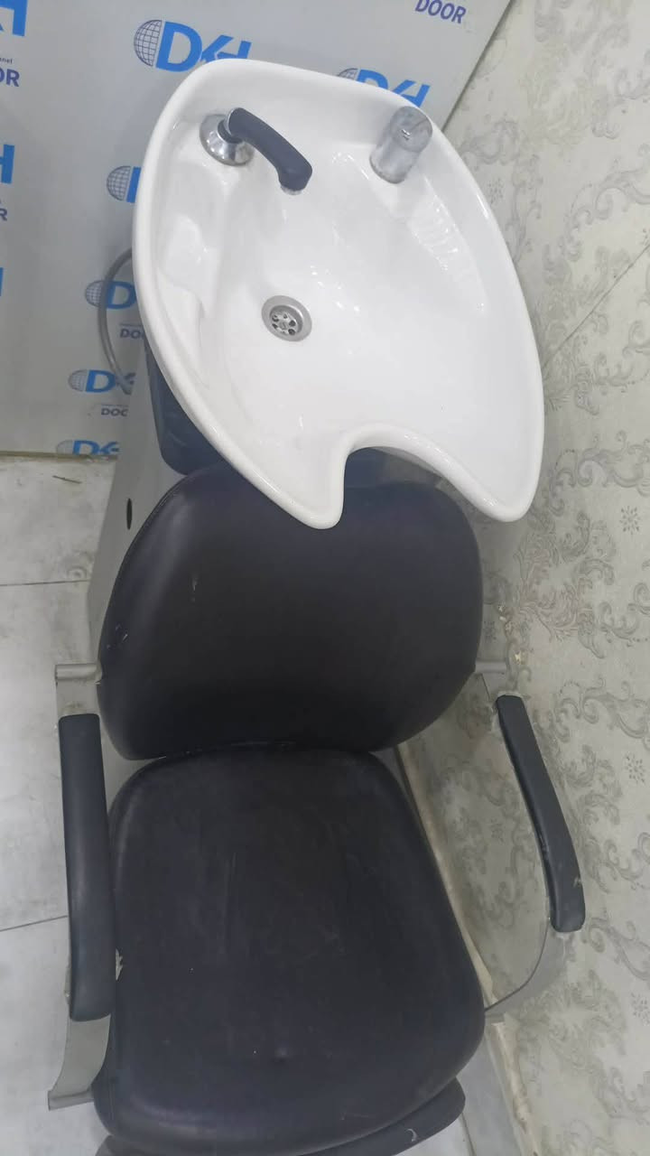 للبيع كرسي مع مغسله شعر  نضيف كلش السعر ١٥٠ الف كركوك القادسية الاولى


**إذا كنت صاحب هذا الإعلان وتريد حذفه لأي سبب، رجاءا أرسل رسالة إلى الدعم الفني**
