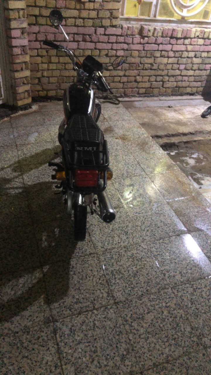 شاصي 17 اوراق اصولي
كله اصلي شلامجه من طول الطول 

شراي خاص او خادم رقمي ***********
