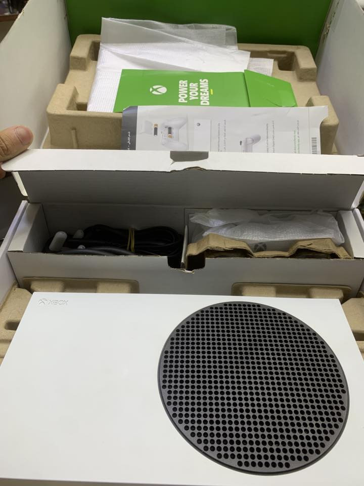 سلام و عليكم سريس اس موديل 22 معا جوستكين جوستك واير النسخه الاصليه و الثاني بلاديه الجهاز معا العاب بلايستيشن 2 و يدعم العاب بلايستيشن 1 -2 والسعر 450 الف و موجود توصيل


**إذا كنت صاحب هذا الإعلان وتريد حذفه لأي سبب، رجاءا أرسل رسالة إلى الدعم الفني**